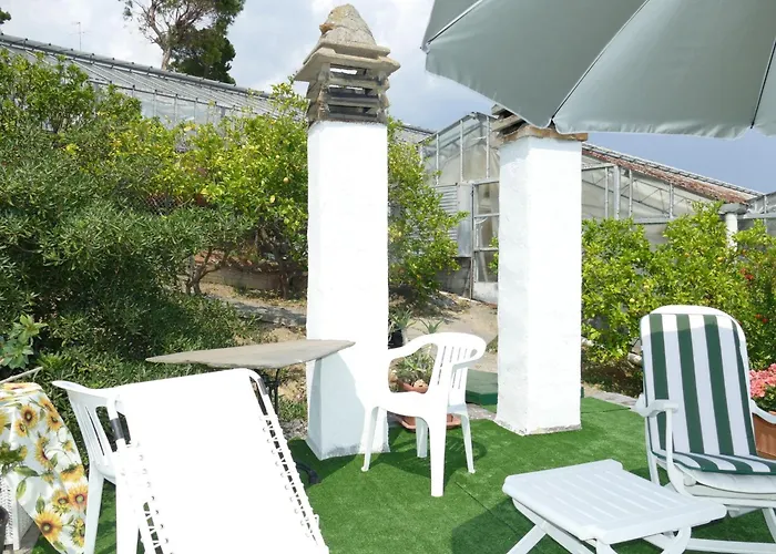 Casetta In Campagna By Interhome Сasa de vacaciones San Remo